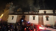 Kostel svatého Sebastiana v peruánském městě Cuzco zachvátil v noci z pátku na... Kostel svatého Sebastiana v peruánském městě Cuzco zachvátil v noci z pátku na...