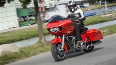 Vyzkoueli jsme nové touringové modely Harley-Davidson 2017.