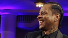 Allen Iverson při svém vstupu do basketbalové Síně slávy ve Springfieldu Allen Iverson při svém vstupu do basketbalové Síně slávy ve Springfieldu