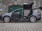 Tesla Model X P90D Ludicrous