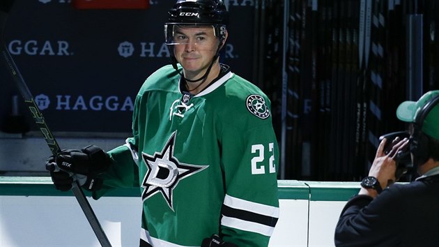 Jiří Hudler z Dallasu dal vítězný gól v přípravném zápase se St. Louis. Jiří Hudler z Dallasu dal vítězný gól v přípravném zápase se St. Louis.