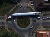 Naganský expres na kruhovém objezdu v Sadské (23.9.2016 - 13:30). Naganský expres na kruhovém objezdu v Sadské (23.9.2016 - 13:30).