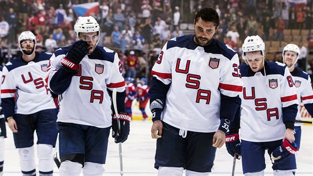 Zklaman hokejist USA opoutj Svtov pohr po porce s eskem bez jedinho bodu.