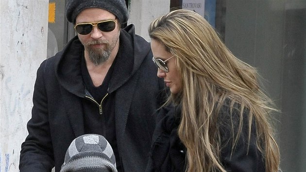 Brad Pitt, Angelina Jolie a jejich dti 