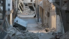 Nálety zasáhly i nemocnice v blízkém okolí Aleppa (28. záí 2016).