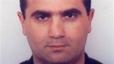 Policie hledá Tsaturyana Norayra pvodem z Arménie, který podle soudu stílel v...