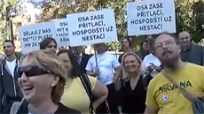 Protest proti zdražení poplatků za hudbu. Protest proti zdražení poplatků za hudbu.