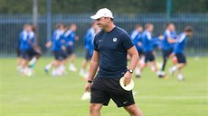 Jindřich Trpišovský na tréninku fotbalistů Liberce Jindřich Trpišovský na tréninku fotbalistů Liberce
