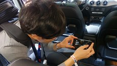 Špioni na autosalonu v Paříži Špioni na autosalonu v Paříži