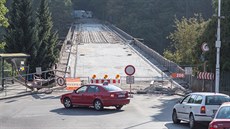 Jedna z uzavírek je na silnici z Tábora do Bechyně. Opravovaný most firma... Jedna z uzavírek je na silnici z Tábora do Bechyně. Opravovaný most firma...
