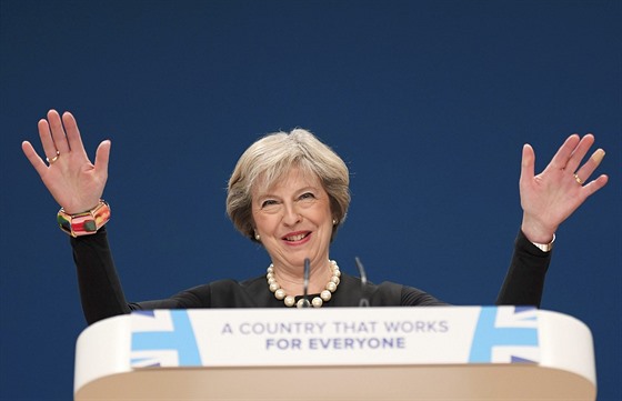 Theresa Mayová na konferenci konzervativc (2. íjna 2016)