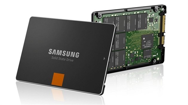 SSD disky jsou stále levnější SSD disky jsou stále levnější