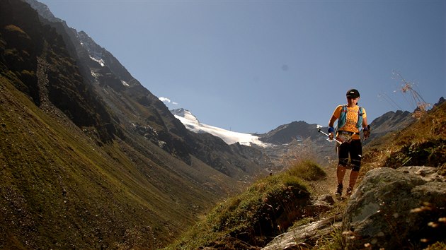 Transalpine Run (TAR): Motto: „Tři země, dva běžci, jeden týden!“ Transalpine Run (TAR): Motto: „Tři země, dva běžci, jeden týden!“