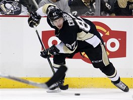 Sidney Crosby z Pittsburghu v utkn s Arizonou.