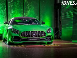 Mercedes-AMG GT R