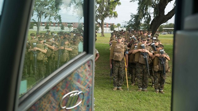 Armdn novci vyklzej sv vcvikov centrum Parris Island v Jin Karoln...