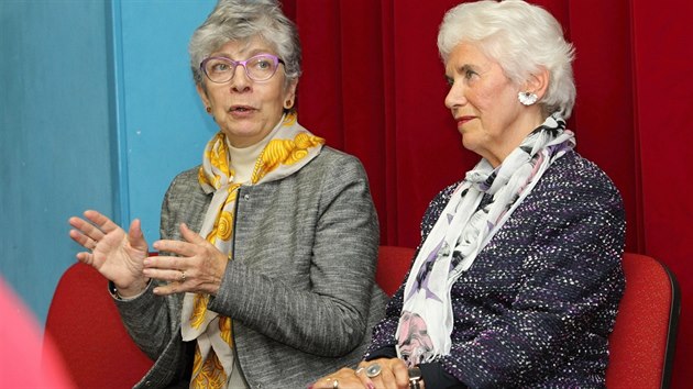 Hana Berger Moranov a Eva Clarkeov (zleva). (4. jna 2016)