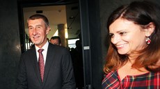 Andrej Babiš a Jaroslava Jermanová se radují z předběžných výsledků voleb ve... Andrej Babiš a Jaroslava Jermanová se radují z předběžných výsledků voleb ve...