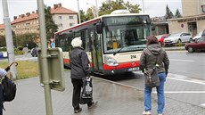 Nová zastávka MHD funguje v Jihlav ped sídlem policie ve Vrchlického ulici....