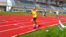Lukáš Nevařil začal běhat v roce 2012. Už má za sebou účast na mistrovství ČR v... Lukáš Nevařil začal běhat v roce 2012. Už má za sebou účast na mistrovství ČR v...