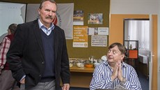 Sociální demokraté ve Zlínském kraji pod vedením Petra Navrátila (vlevo)... Sociální demokraté ve Zlínském kraji pod vedením Petra Navrátila (vlevo)...