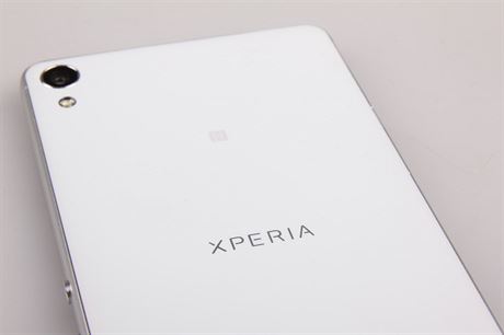 Sony Xperia XA