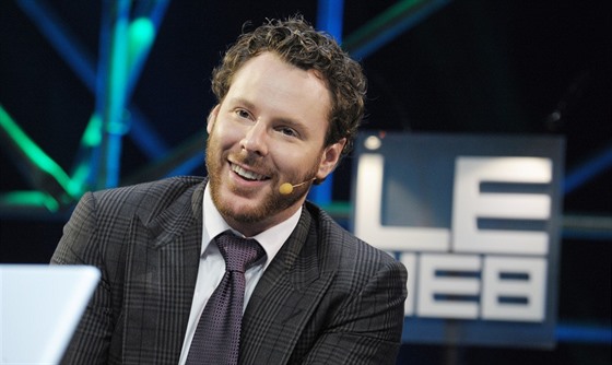 Sean Parker na technologické konferenci v Paíi (9. prosince 2011)