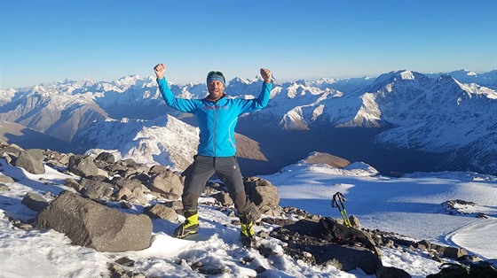 Z výstupu Radka Jaroe na Elbrus, nejvyí evropskou horu.