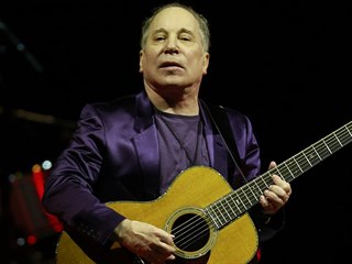 Paul Simon (O2 arena, Praha, 17. října 2016) Paul Simon (O2 arena, Praha, 17. října 2016)