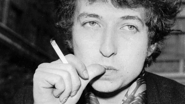 Americk hudebnk Bob Dylan na snmku z dubna 1965