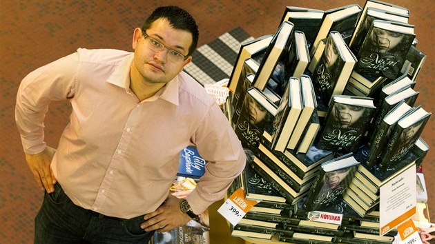 Jedním ze tří poslanců, kteří dokázali v Pardubickém kraji obhájit svůj mandát, je Jan Chvojka. Do sněmovny míří ze šestého místa kandidátky ČSSD.