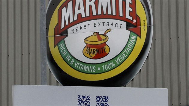 Logo pomaznky umstn na tovrn Unilever ve mst Burton.