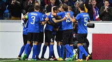 RADOST Z PRVNÍHO GÓLU. Fotbalisté Brugg vstřelili v domácím utkání s Portem... RADOST Z PRVNÍHO GÓLU. Fotbalisté Brugg vstřelili v domácím utkání s Portem...
