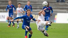 Hradetí fanouci se na návrat na Vesportovní stadion pipravili.