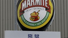 Logo pomazánky umístné na továrn Unilever ve mst Burton.