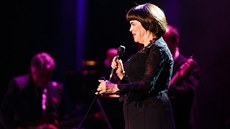 Mireille Mathieu (Kongresové centrum, Praha, 16. íjna 2016)