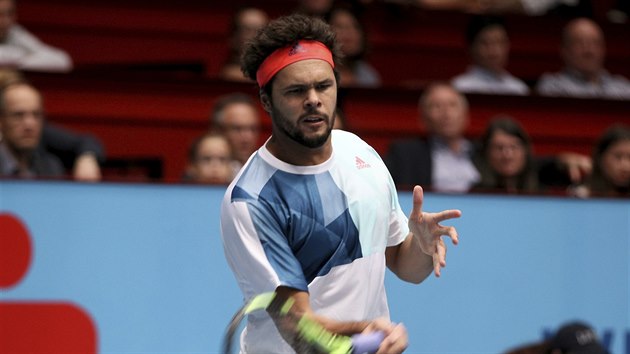 Jo Wilfried Tsonga bhem semifinle Erse Bank Open.