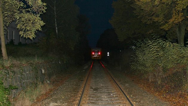 Na pejezdu v Kopidln na Jinsku srazil vlak cizince.