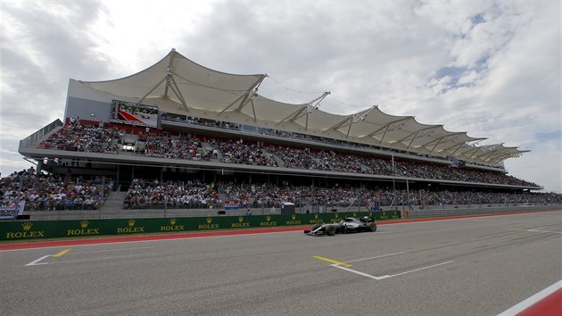 Lewis Hamilton na okruhu Velk ceny USA formule 1