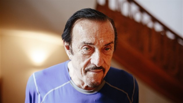 Americk psycholog Philip Zimbardo, proslaven mj. takzvanm Stanfordskm vzeskm experimentem (19. 10. 2016)