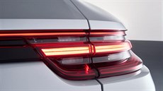 Porsche Panamera 4 E-Hybrid Porsche Panamera 4 E-Hybrid