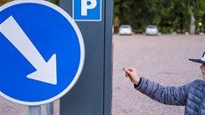 Automat na parkovišti v blízkosti pardubické arény by na tomto místě neměl... Automat na parkovišti v blízkosti pardubické arény by na tomto místě neměl...
