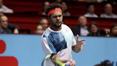 Jo Wilfried Tsonga bhem semifinále Erse Bank Open.