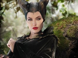 S make-upem to umí i královna Zloba, kterou ve dva roky staré pohádce...