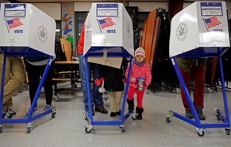 Prbh voleb v New Yorku (8. listopadu 2016)
