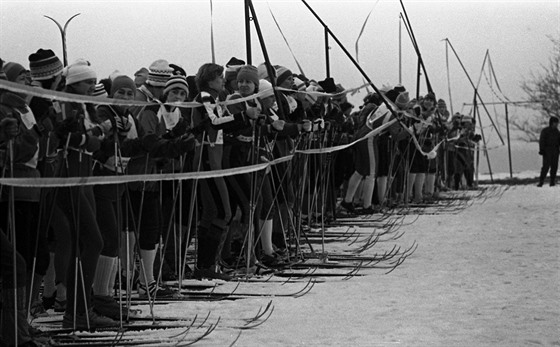 Nová jablonecká výstava nahlíí prostednictvím dobových fotografií do historie...