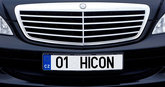 Pro Hicon jsou dopravní znaky mimoádn lukrativní byznys. Smlouva byla...