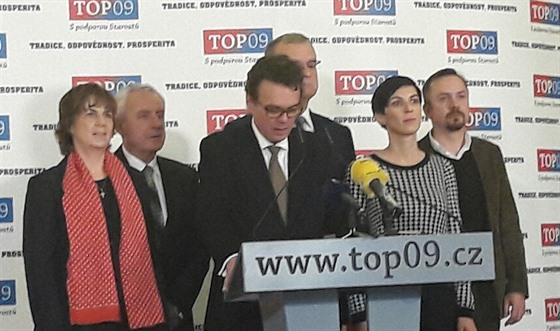 Nový senátor za TOP 09  Tomá Czernin informuje, e na ustavující schzi Senátu...