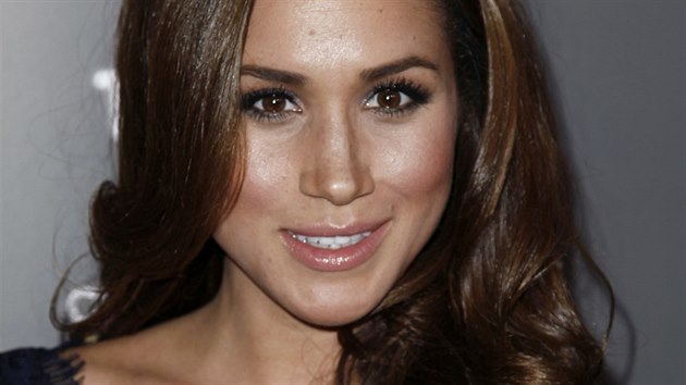 Meghan Markle (West Hollywood, 15. února 2012) Meghan Markle (West Hollywood, 15. února 2012)