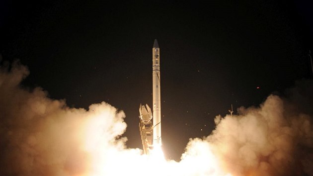 Izraelsk raketa avit-2 doke na nzkou obnou drhu Zem dopravit nklad do hmotnosti 350 kg.